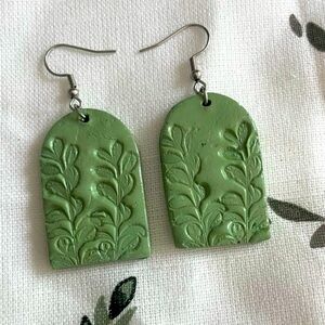 Leaves earrings